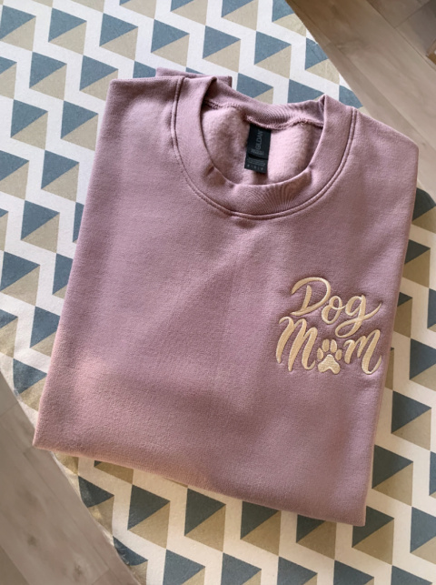 Bluza bez kaptura - jasny wrzos M - Dog Mom - Nadanie 24H ! Bluza bez kaptura - jasny wrzos M - Dog Mom - Nadanie 24H !
